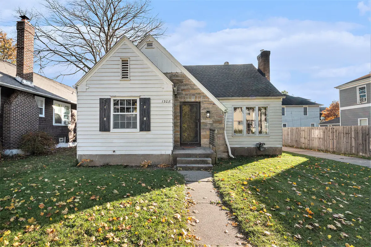1308 Dunham Street Se, Grand Rapids, MI 49506 - Image #1