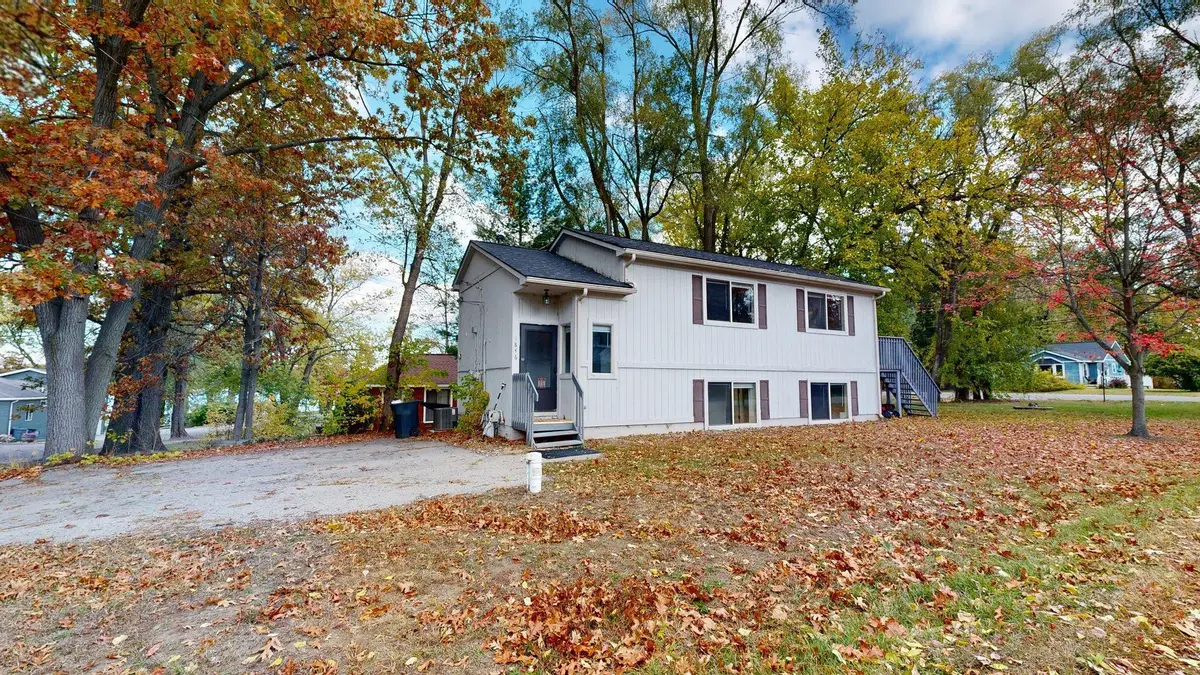 1846 Ladd Road, Wolverine Lake, MI 48390 - Image #1