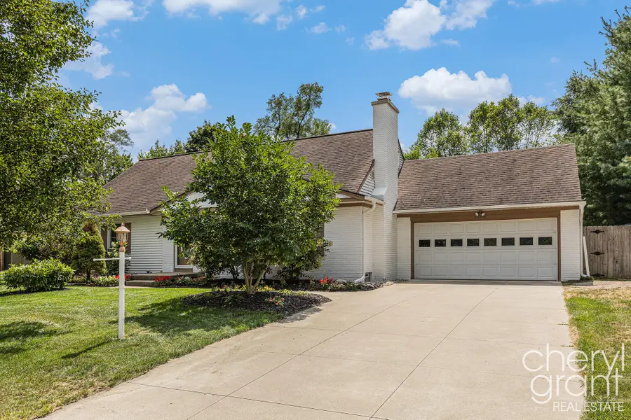 3258 Sunnyhill Street Ne, Rockford, MI 49341 - Image #2