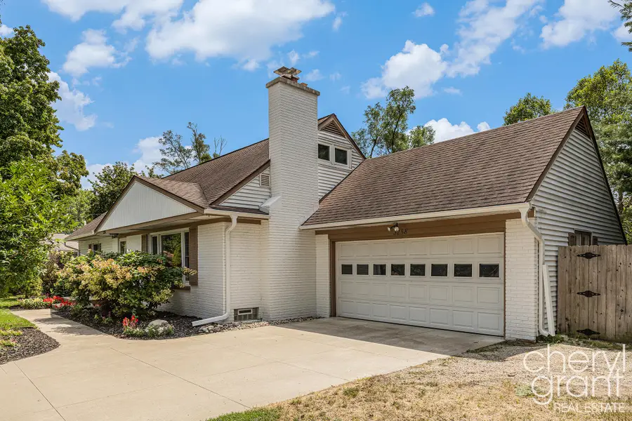 3258 Sunnyhill Street Ne, Rockford, MI 49341 - Image #3