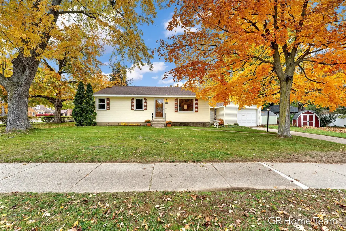3955 Navaho Street Sw, Grandville, MI 49418 - Image #1