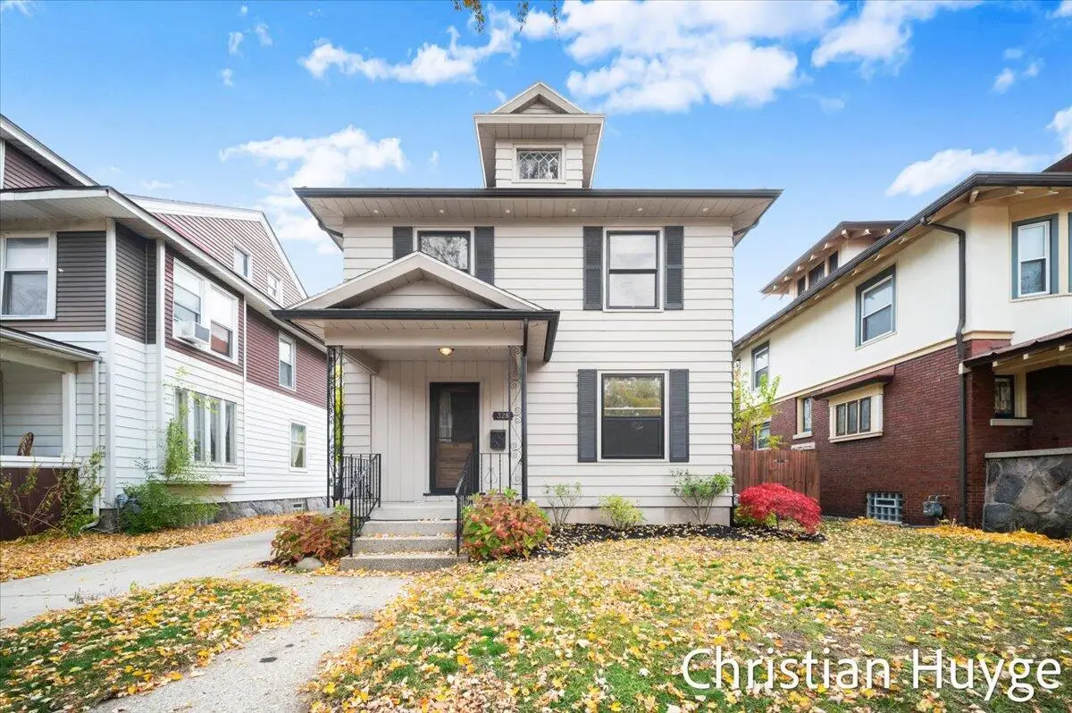 328 Carlton Avenue Se, Grand Rapids, MI 49506 - Image #1
