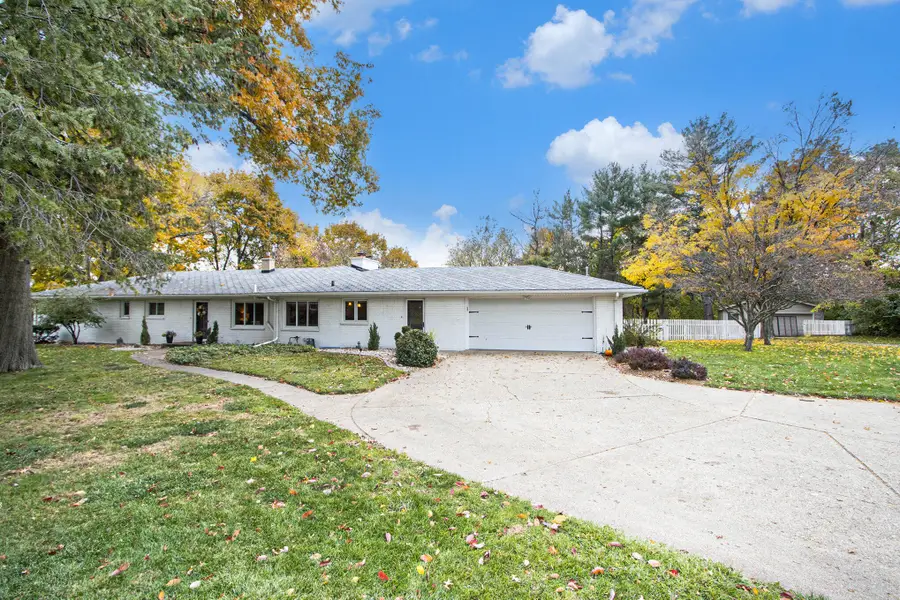 501 Sturgis Road, Parchment, MI 49004 - Image #2