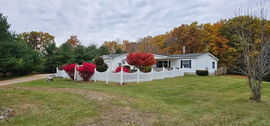 7430 Ingalls Road, Belding, MI 48809 - Image #2