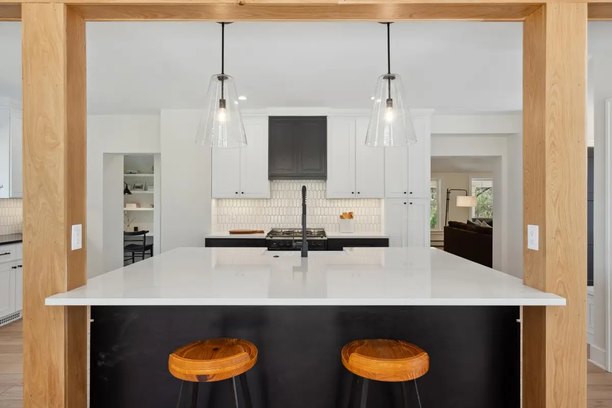 101 Carl Drive Ne, Ada, MI 49301 - Image #1