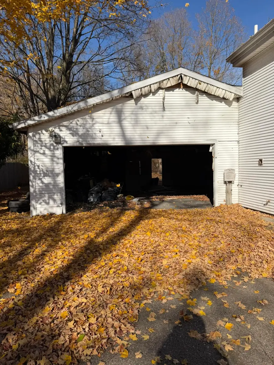 240 W Battle Creek, Galesburg, MI 49053 - Image #2