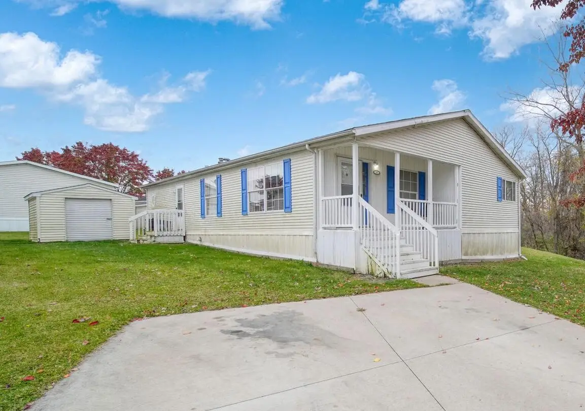 31 St. Clair River Court, Adrian, MI 49221 - Image #1