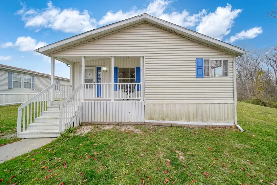 31 St. Clair River Court, Adrian, MI 49221 - Image #3