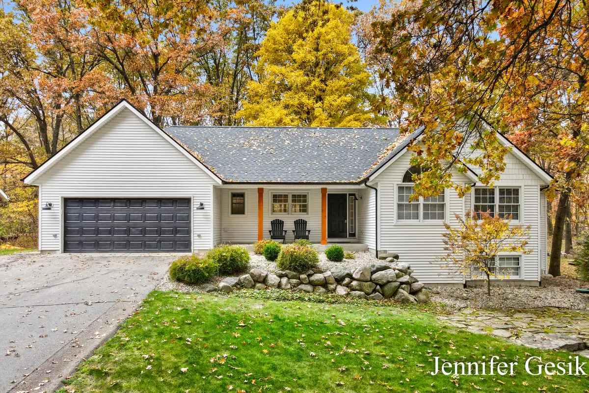 3698 Hathaway Road, Kalamazoo, MI 49009 - Image #1