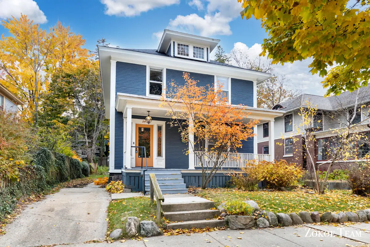 240 Calkins Avenue Se, Grand Rapids, MI 49506 - Image #1