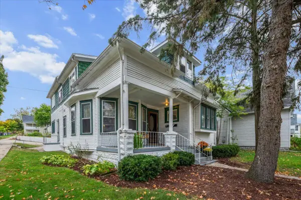 901 Baraga Street Ne, Grand Rapids, MI 49503