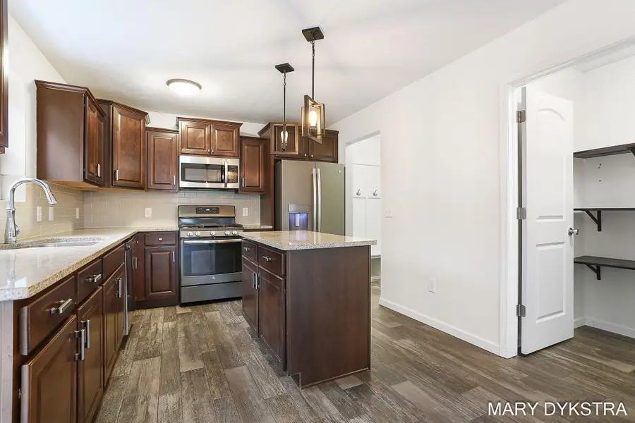 9330 Pier Place, West Olive, MI 49460 - Image #2