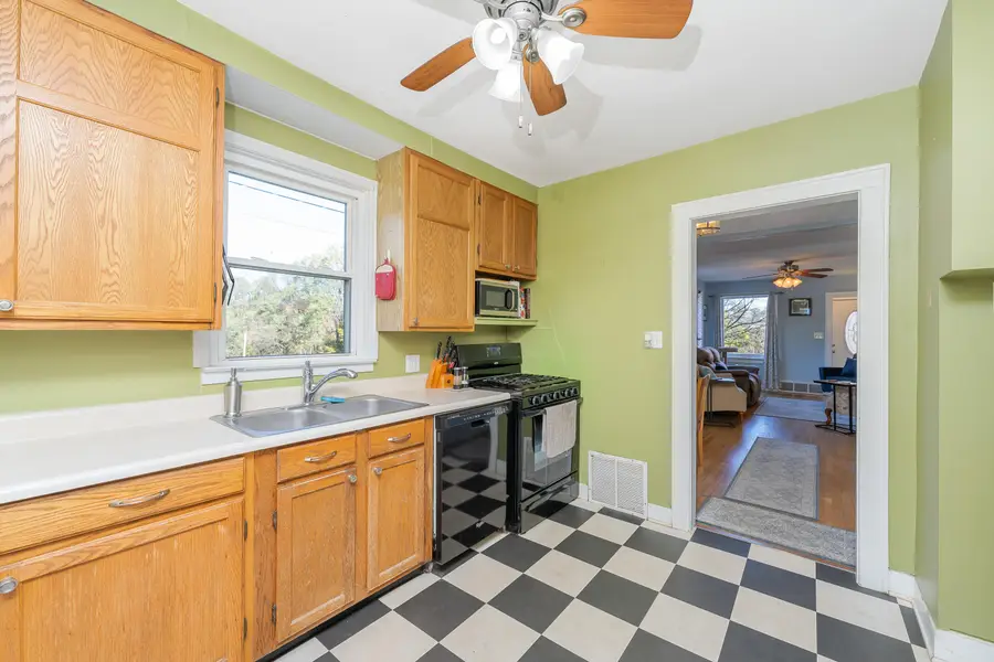 545 N Berkley Street, Kalamazoo, MI 49006 - Image #3