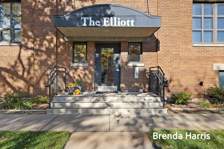 633 Elliott Avenue #312, Grand Haven, MI 49417 - Image #2