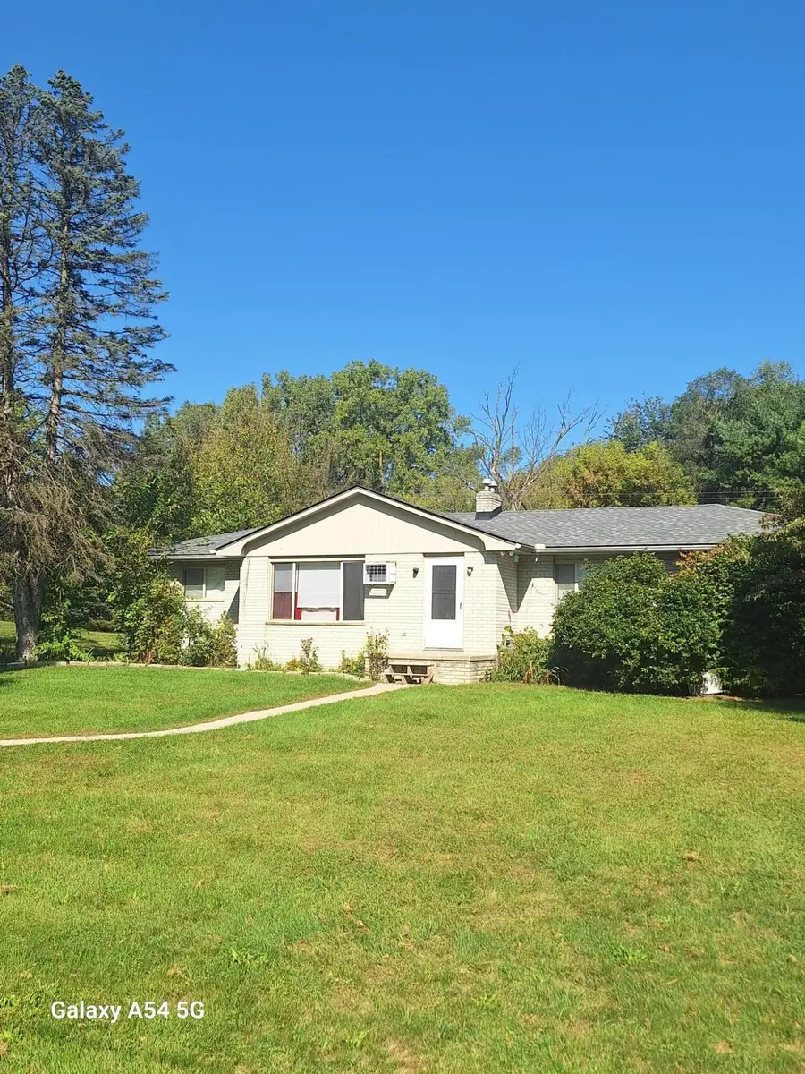 3871 Judd Road, Milan, MI 48160 - Image #3