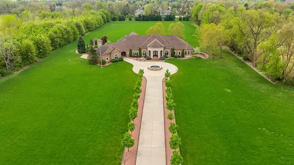 30217 Stratford Court, Niles, MI 49120