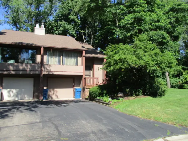 2376 Strathmore Street, Kalamazoo, MI 49009