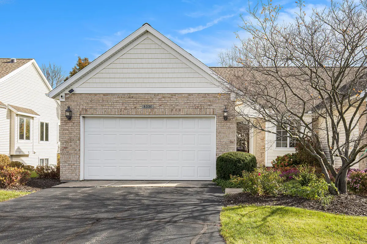 8330 Rockledge Way Sw, Byron Center, MI 49315 - Image #1