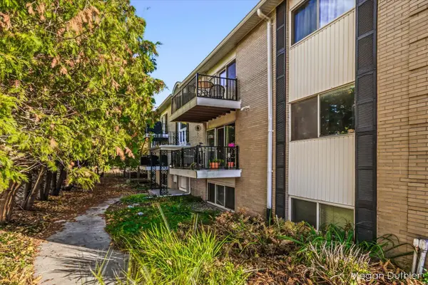 2759 Leonard Street Nw #D7, Grand Rapids, MI 49504