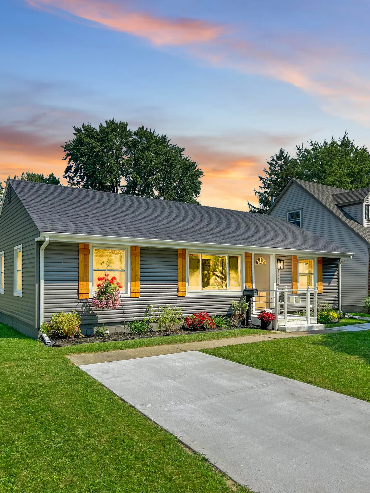 21705 Lange Street, Saint Clair Shores, MI 48080 - Image #1