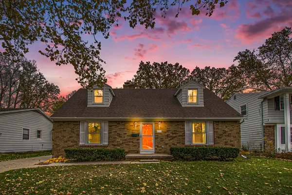 2409 Victor Avenue, Lansing, MI 48911