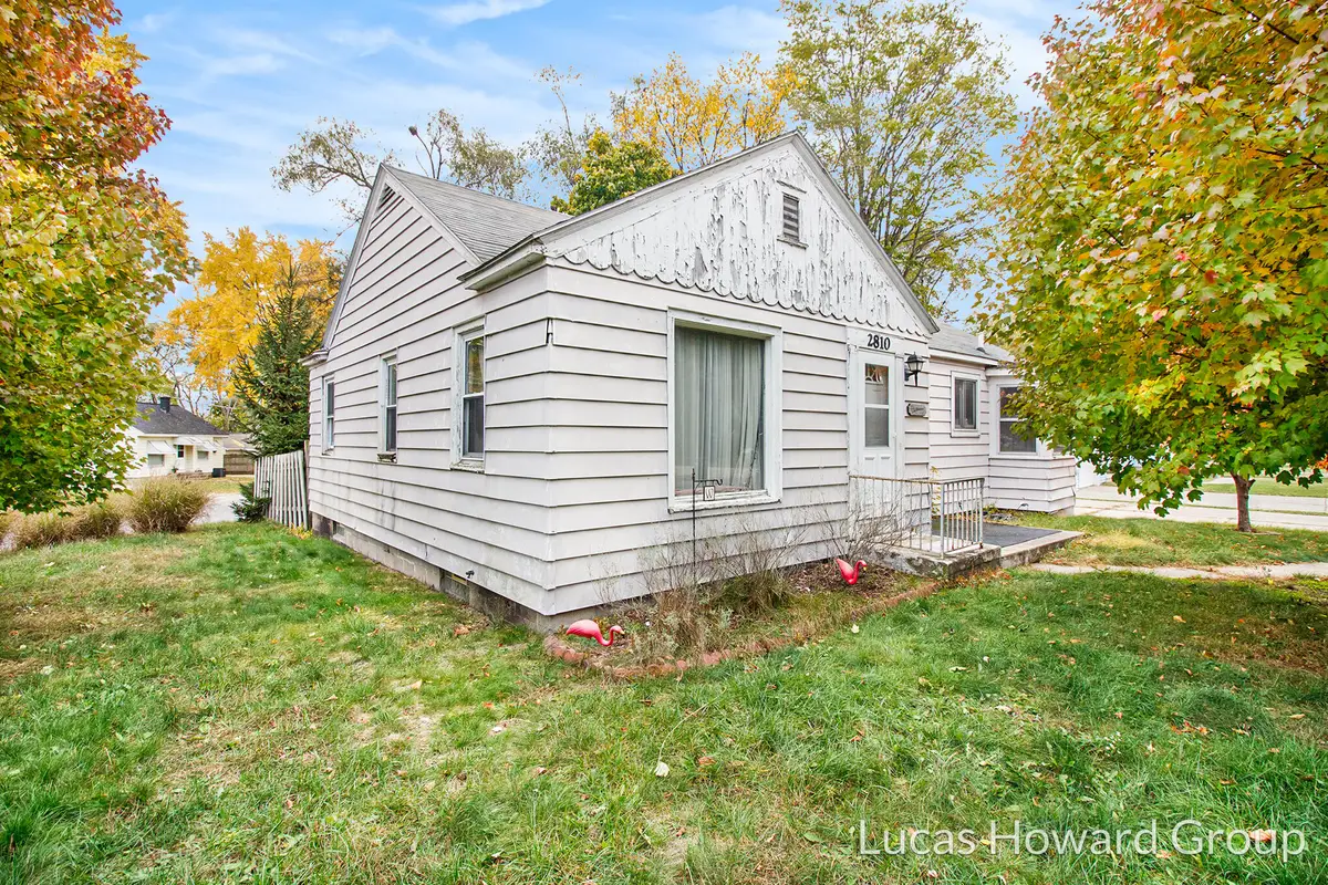 2810 Charlesgate Avenue Sw, Wyoming, MI 49509 - Image #1