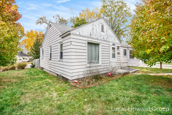 2810 Charlesgate Avenue Sw, Wyoming, MI 49509