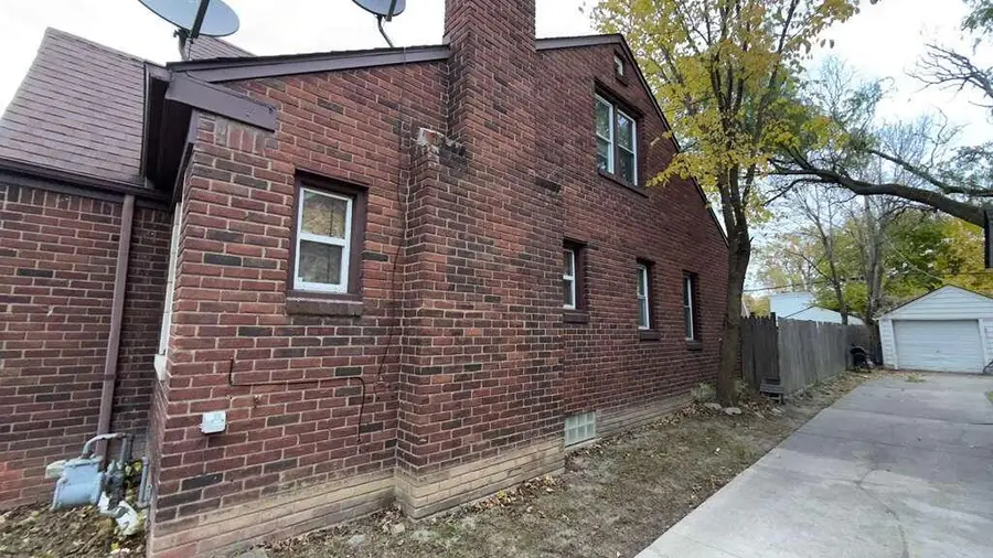 10800 Somerset Avenue, Detroit, MI 48224 - Image #2