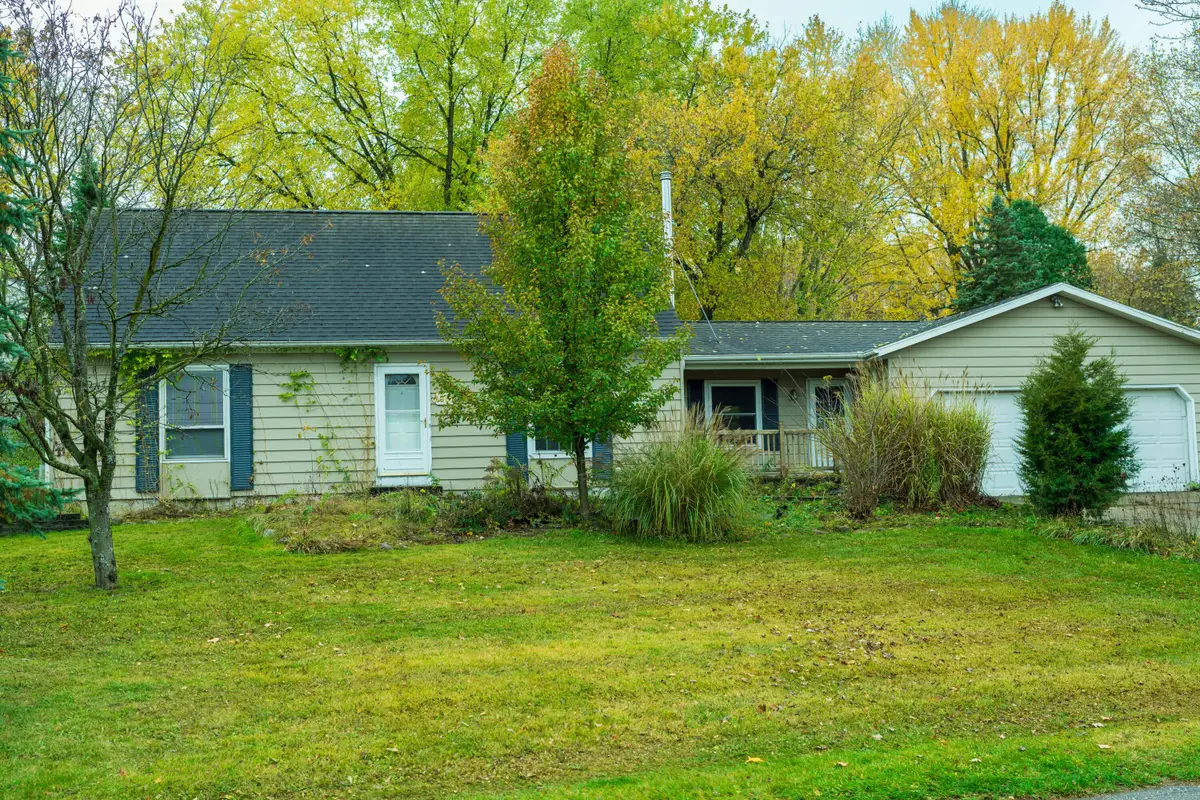 6962 Adaside Drive Se, Ada, MI 49301 - Image #1
