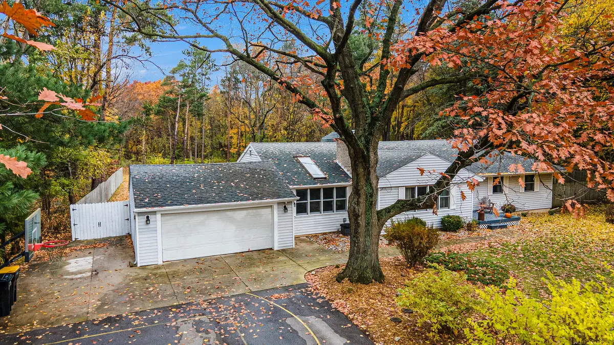 5505 Fulton Street Ne, Ada, MI 49301 - Image #1