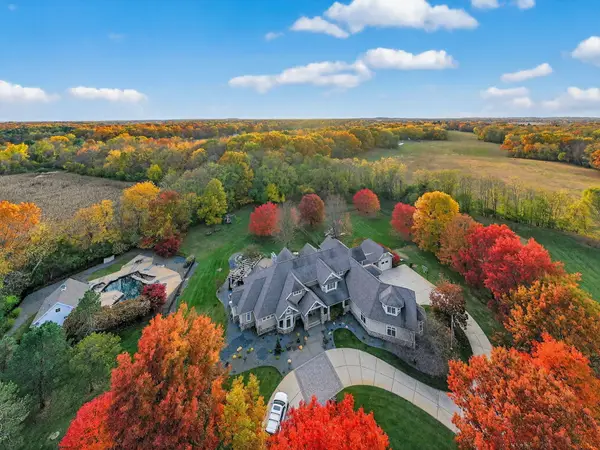 2080 High Meadow S, Niles, MI 49120