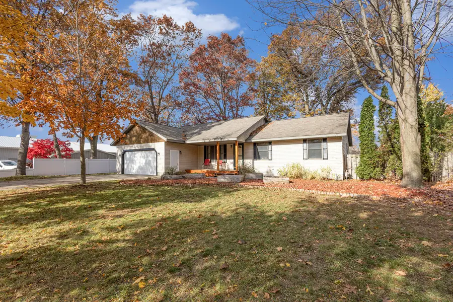 3740 Ida Avenue, Fruitport, MI 49415 - Image #2