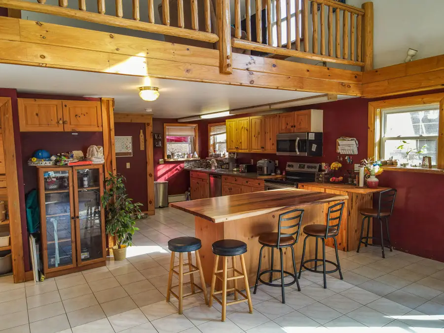 10352 N Athey Avenue, Harrison, MI 48625 - Image #3