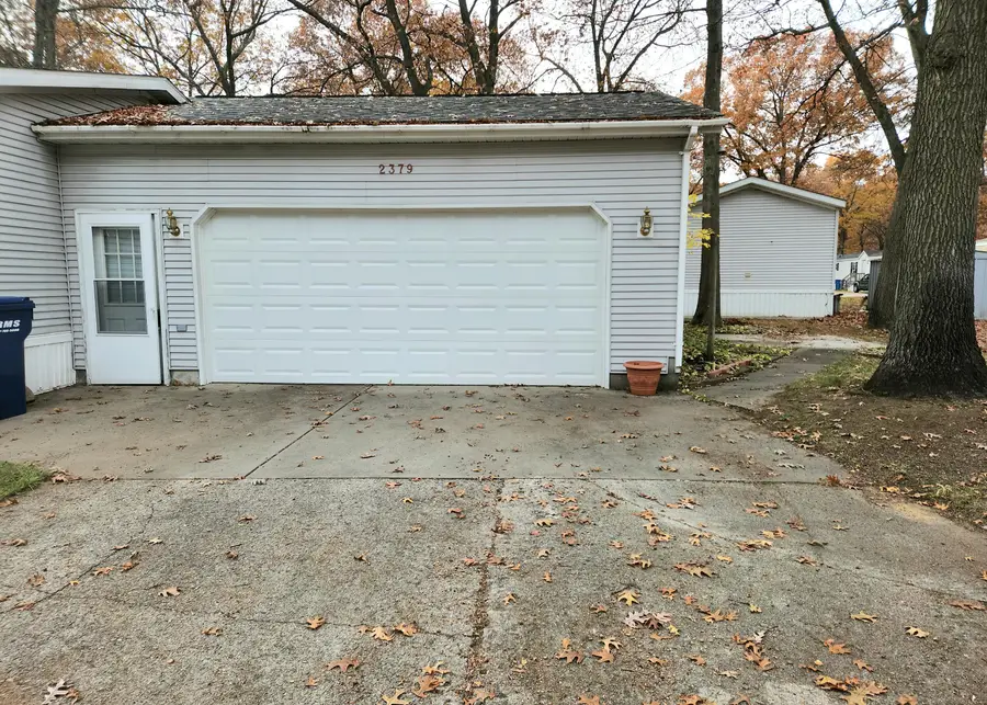 2379 Lincoln Park Lane, Muskegon, MI 49442 - Image #3