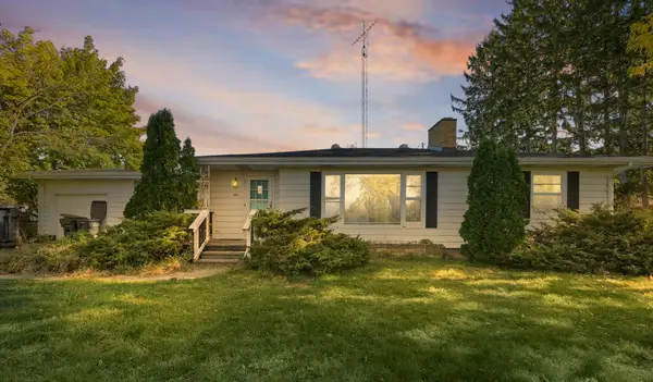 1919 Broadway, Benton Harbor, MI 49022