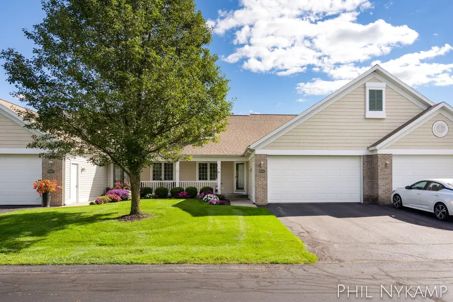 8870 N Peninsula Court #12, Zeeland, MI 49464 - Image #3