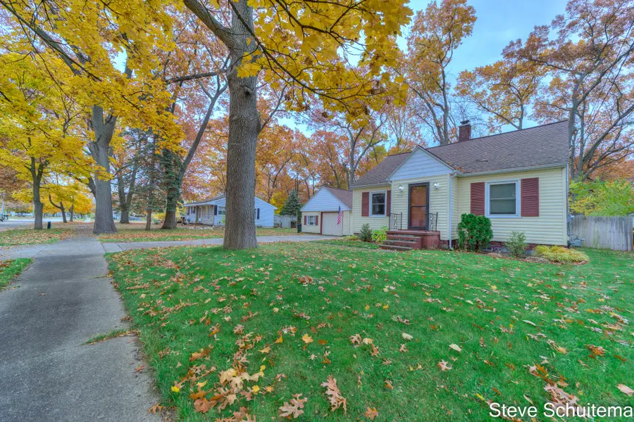 1439 Ducey Avenue, Muskegon, MI 49442 - Image #2