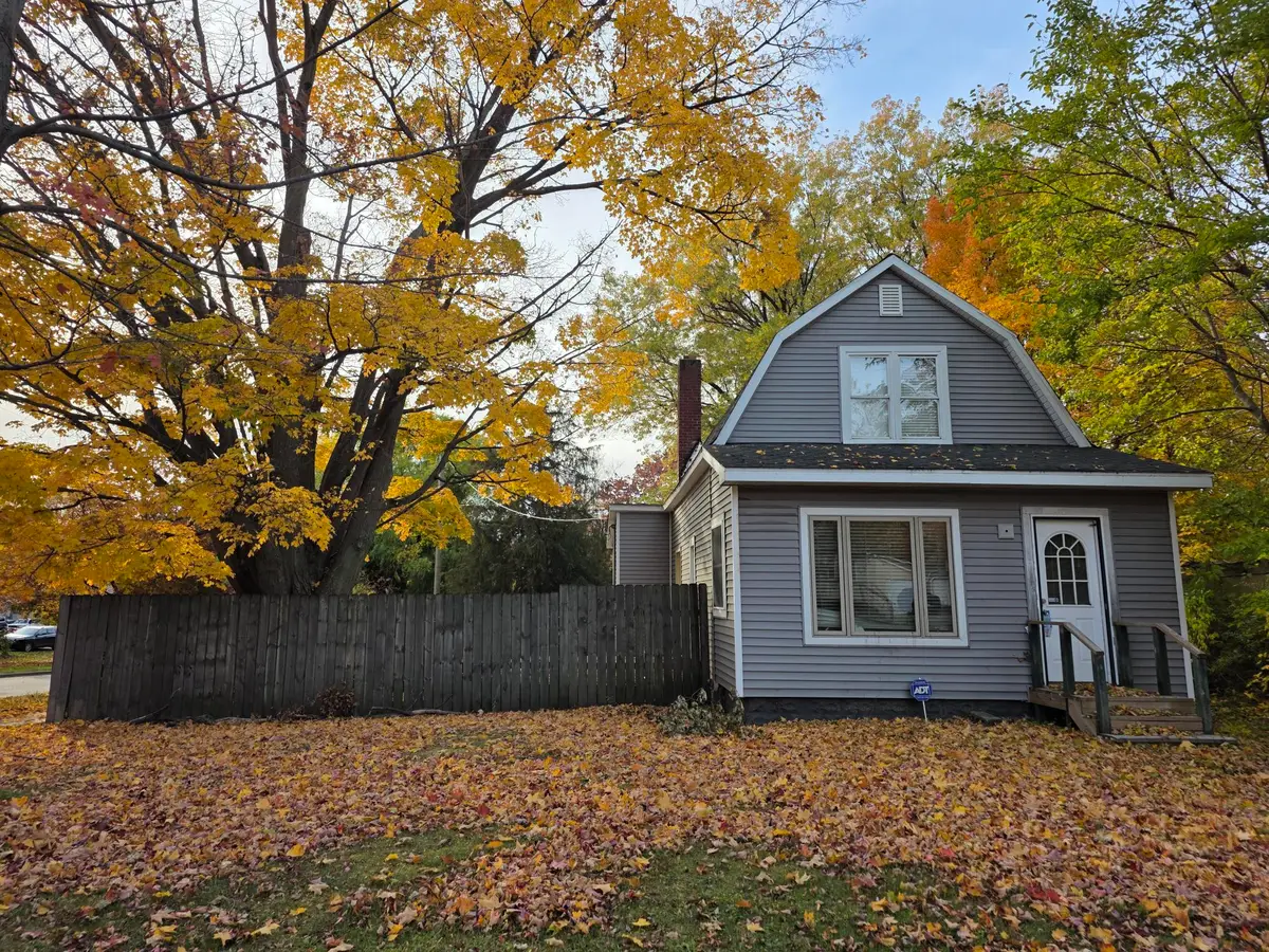 620 Bailey Avenue, South Haven, MI 49090 - Image #1