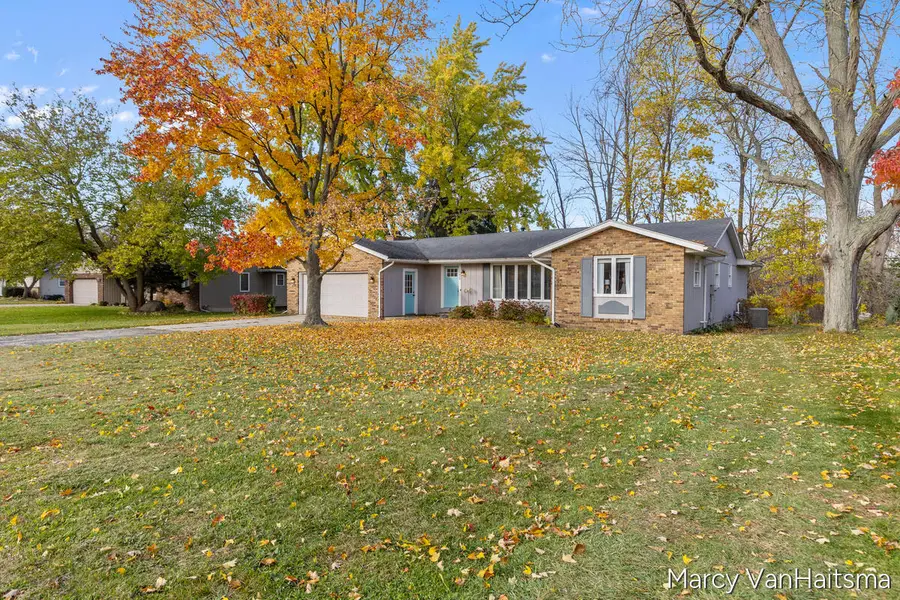 10629 Brookview Drive, Zeeland, MI 49464 - Image #2