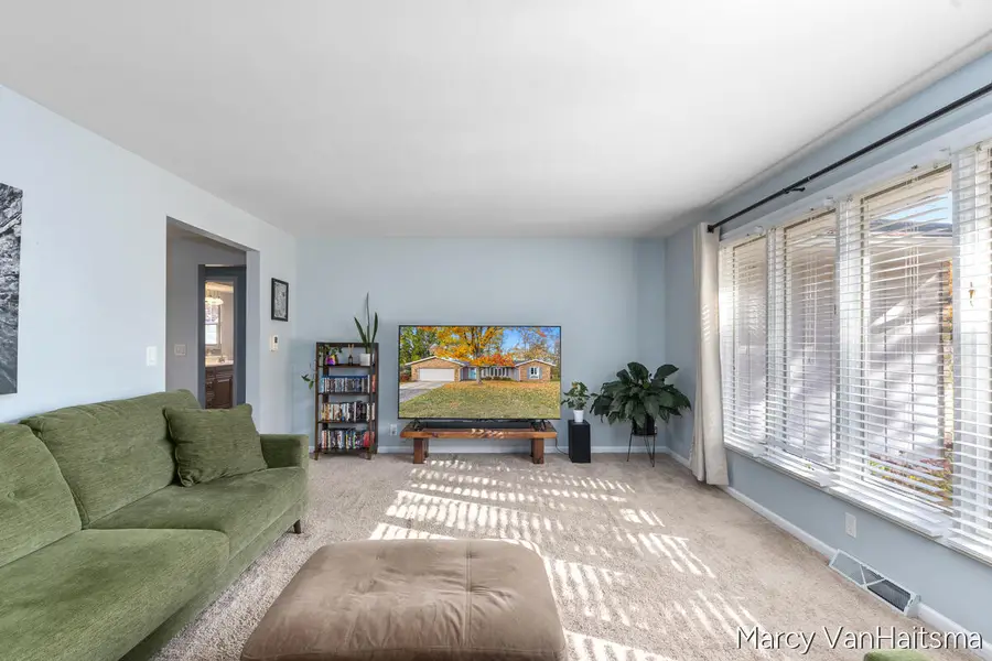 10629 Brookview Drive, Zeeland, MI 49464 - Image #3