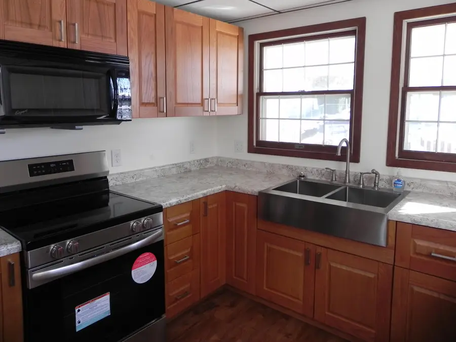 27304 Oak Drive, Sturgis, MI 49091 - Image #3