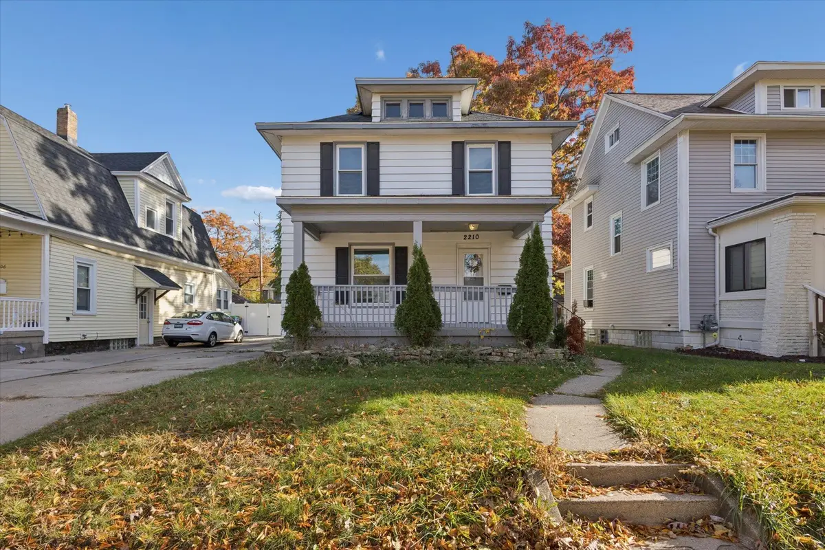 2210 Horton Avenue Se, Grand Rapids, MI 49507 - Image #1