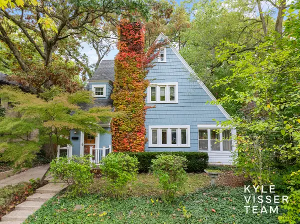 1234 Giddings Avenue Se, Grand Rapids, MI 49506