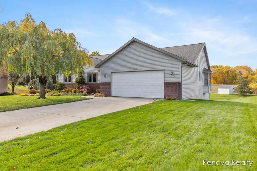 8549 Eldora Drive Sw, Byron Center, MI 49315 - Image #2