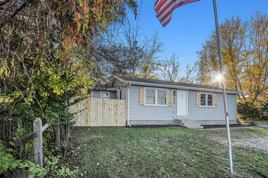 15258 Cleveland Street, Spring Lake, MI 49456 - Image #2