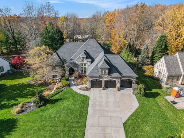 5808 Manchester Hills Drive Se, Grand Rapids, MI 49546