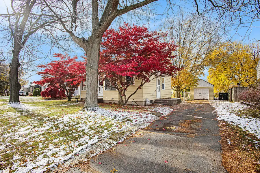 2867 Sharon Avenue Sw, Wyoming, MI 49519 - Image #3