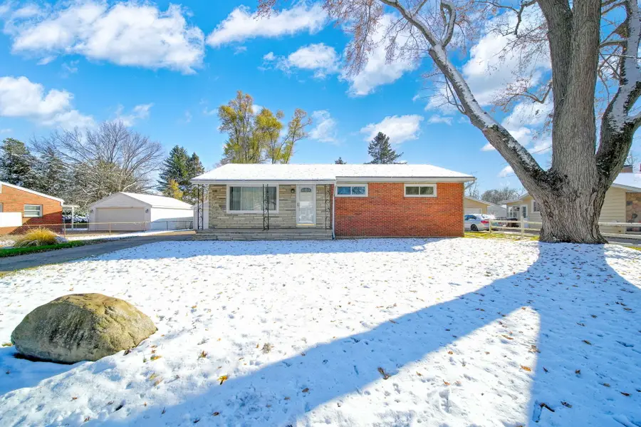 1273 E Southfield Drive, Jackson, MI 49203 - Image #2