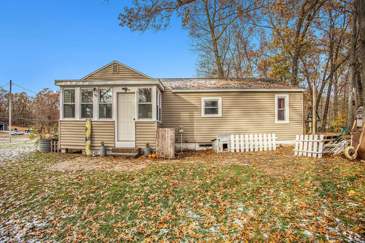1162 S Barnes Road, Muskegon, MI 49442 - Image #1