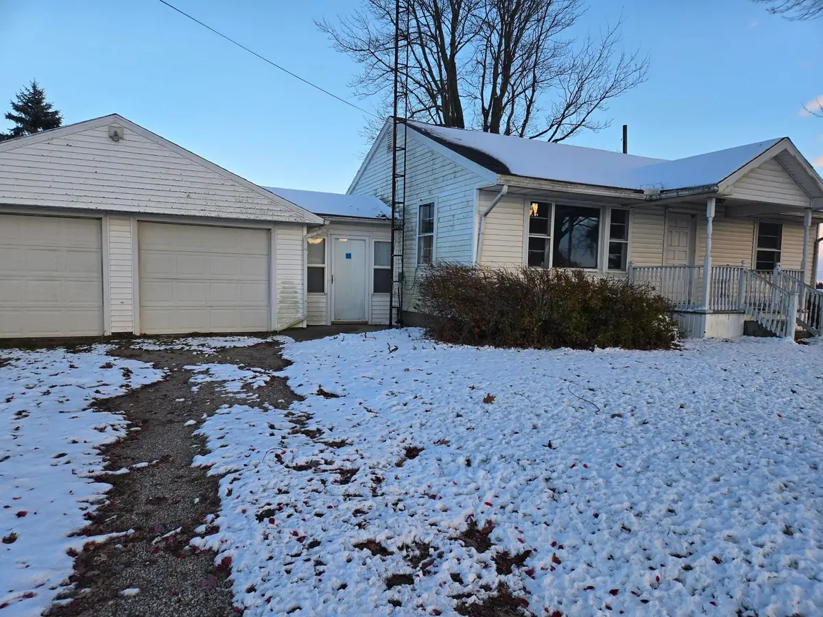 1531 S Raisin Center Highway, Adrian, MI 49221 - Image #1